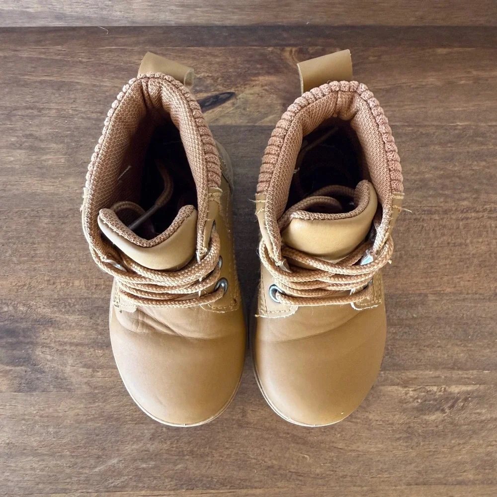 Daclay-7 Toddler Hiking Boots Tan Lace Up Size 6 aprox Casual Work Boots